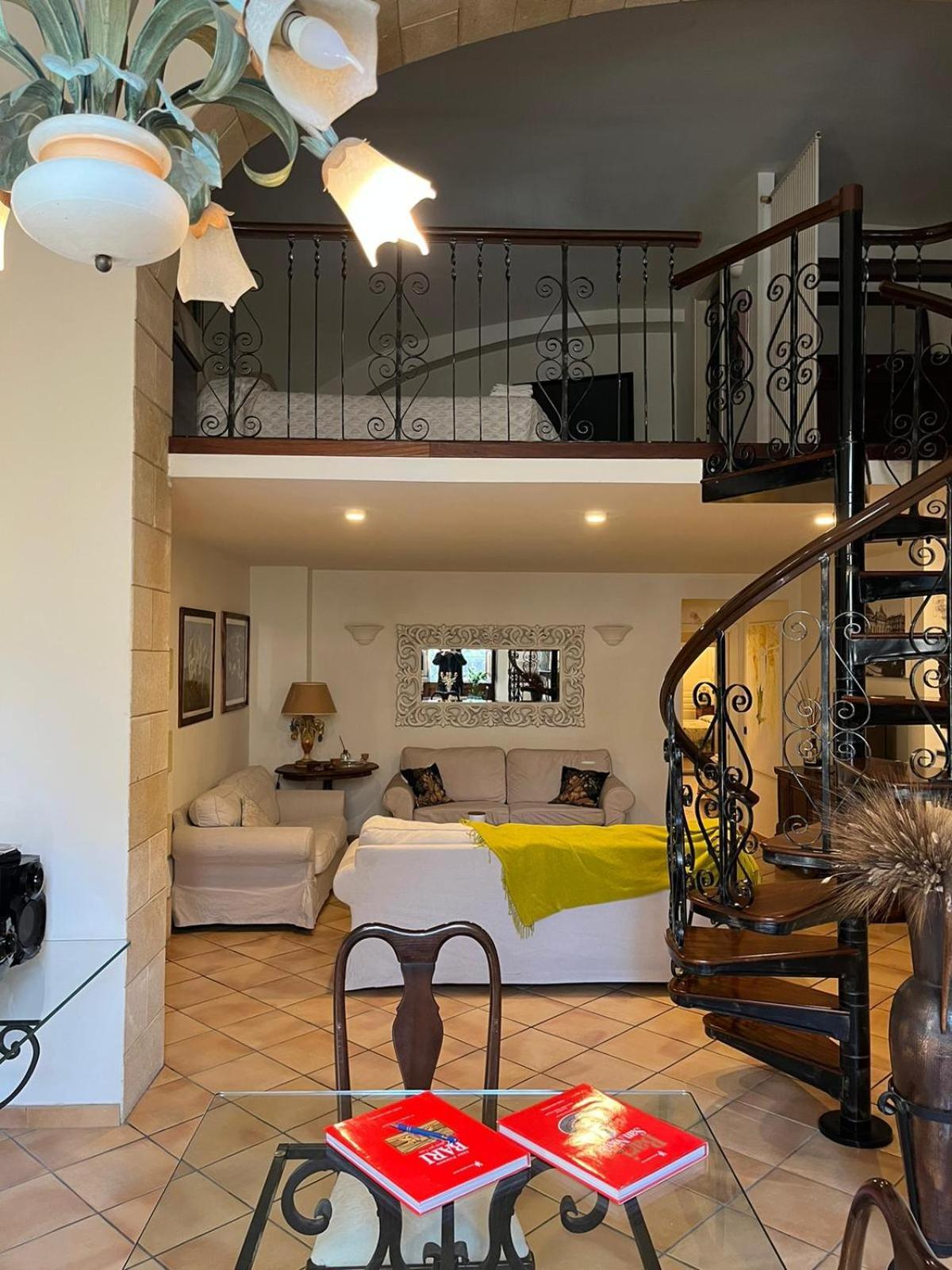 バーリLoft Tanziアパートメント 部屋 写真